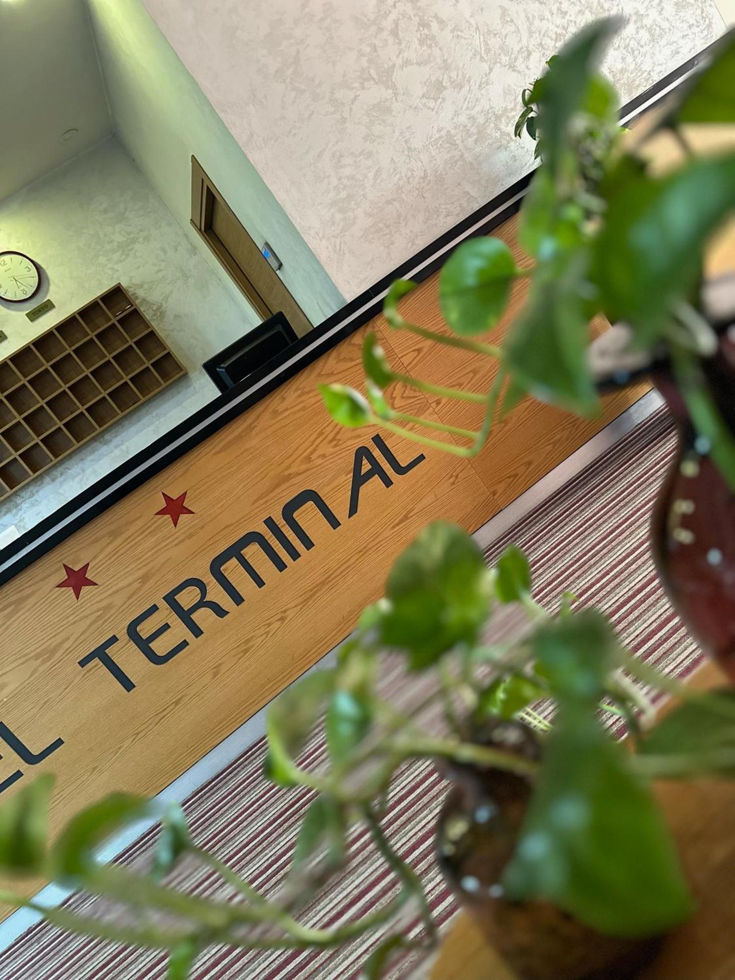 Hotel Terminal Tirana Bregu i Lumit Ngoại thất bức ảnh